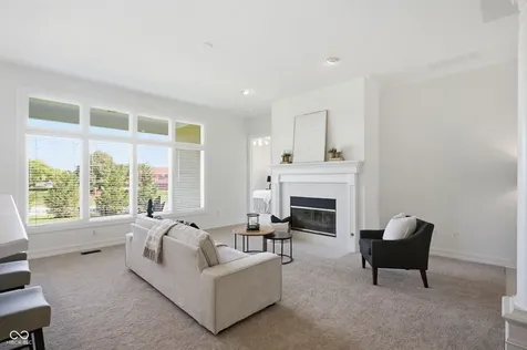9012 Crystal Lake Drive Indianapolis IN 46240