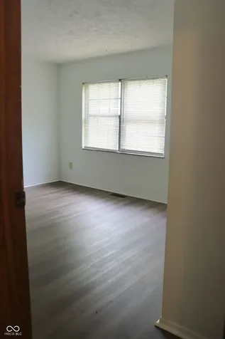 3744 Tudor Park Drive Indianapolis IN 46235