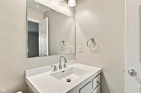 6007 Polonius Lane Indianapolis IN 46254