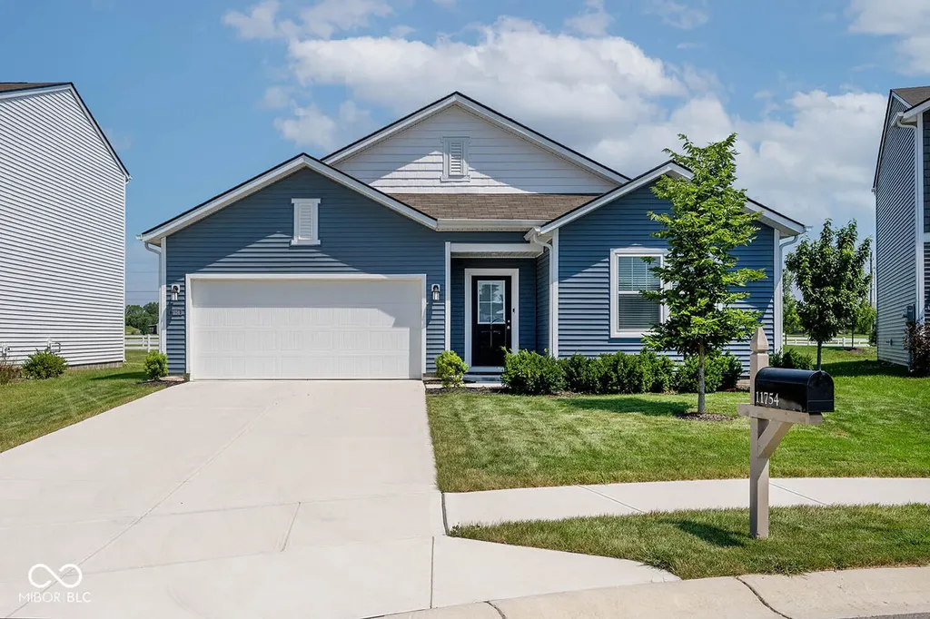 11754 Hartwell Street Indianapolis IN 46235