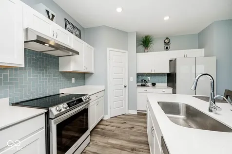 11754 Hartwell Street Indianapolis IN 46235