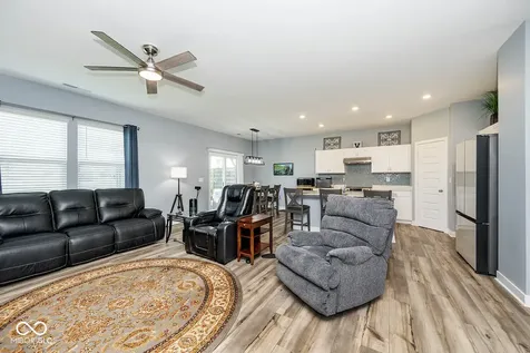 11754 Hartwell Street Indianapolis IN 46235