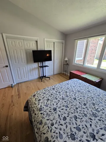 8198 Foxchase Circle Indianapolis IN 46256