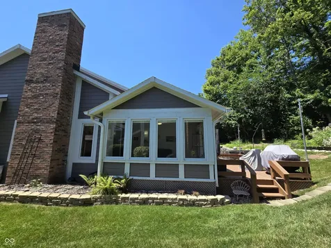 8198 Foxchase Circle Indianapolis IN 46256