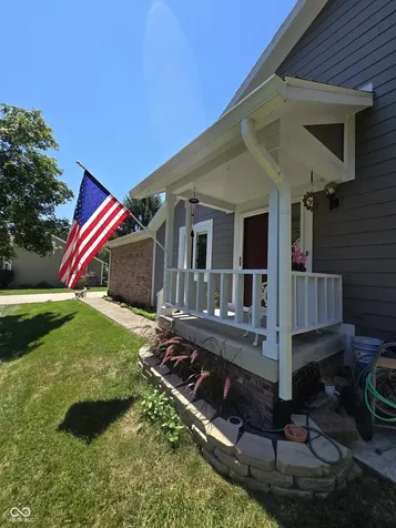 8198 Foxchase Circle Indianapolis IN 46256