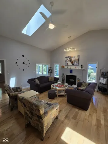 8198 Foxchase Circle Indianapolis IN 46256