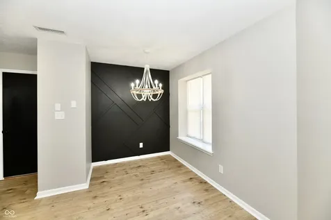 4721 Charrington Circle Indianapolis IN 46254
