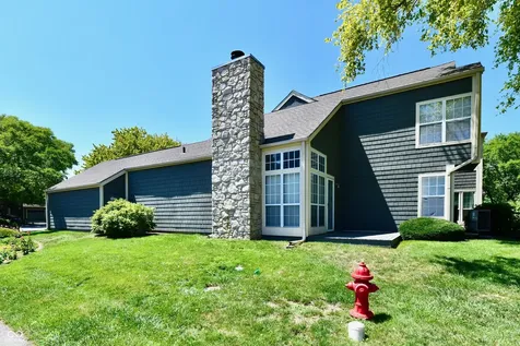4721 Charrington Circle Indianapolis IN 46254