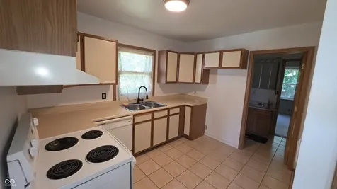 6402 W 11th Street Indianapolis IN 46214