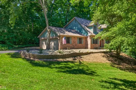 8206 Liberty Mooresville IN 46158