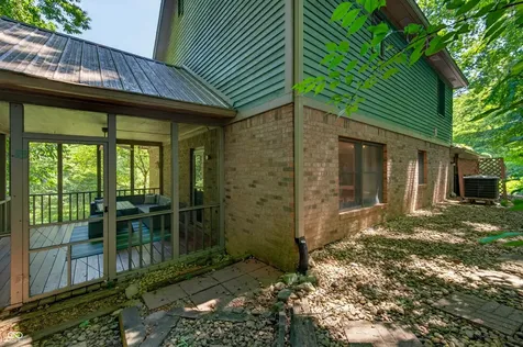 8206 Liberty Mooresville IN 46158