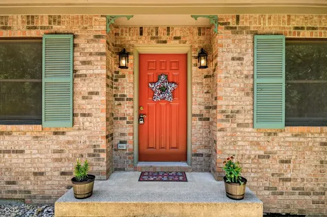 8206 Liberty Mooresville IN 46158