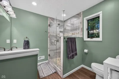 8206 Liberty Mooresville IN 46158