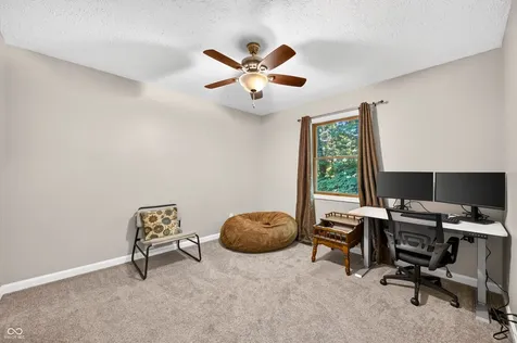 8206 Liberty Mooresville IN 46158