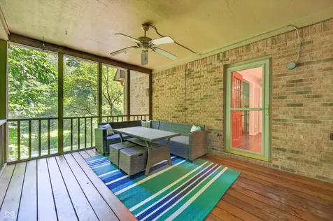 8206 Liberty Mooresville IN 46158