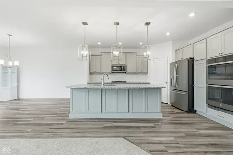 7032 Birchwood Park Court Indianapolis IN 46259