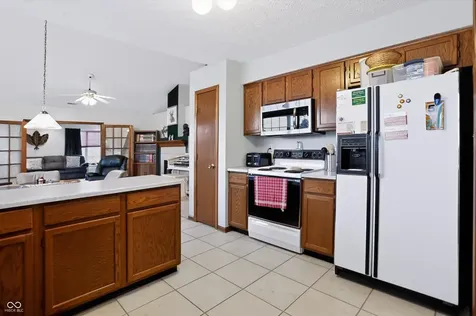 337 Stoneybrook Grove Drive Greenwood IN 46142