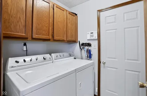337 Stoneybrook Grove Drive Greenwood IN 46142
