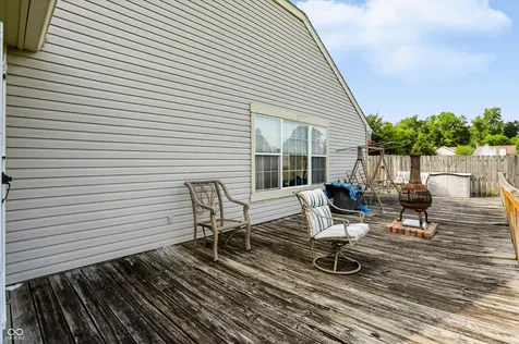 337 Stoneybrook Grove Drive Greenwood IN 46142