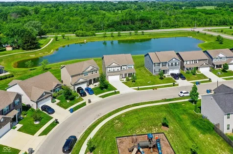 2738 Pointe Club Road Indianapolis IN 46229