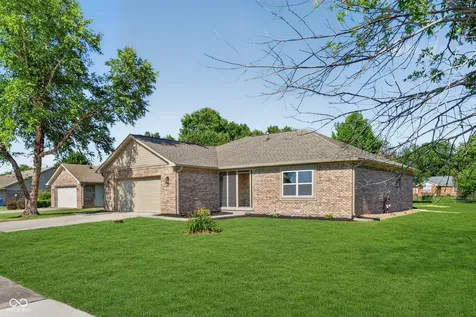 4213 S Amber Court New Palestine IN 46163