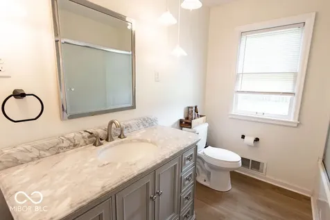 2427 Shady Lane Anderson IN 46011