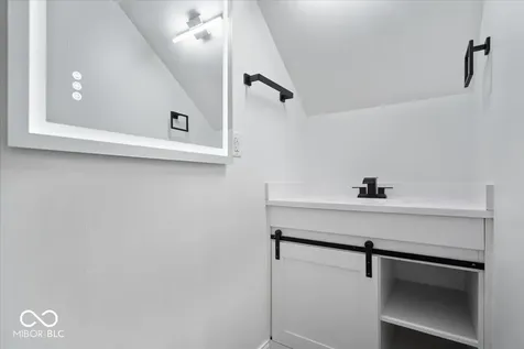 1395 Mulberry Street Noblesville IN 46060