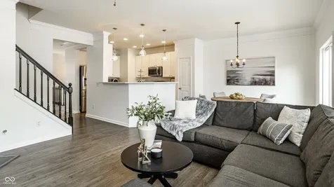 9556 Oakley Drive Indianapolis IN 46260