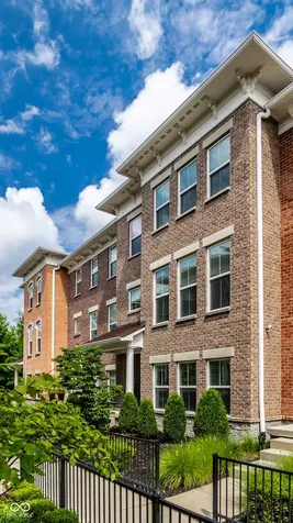 9556 Oakley Drive Indianapolis IN 46260