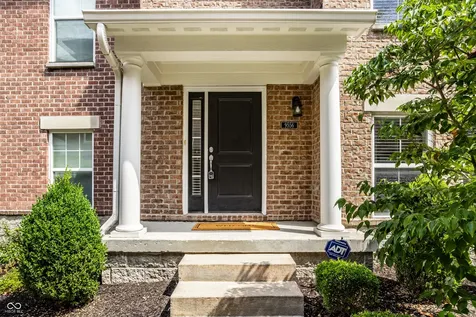 9556 Oakley Drive Indianapolis IN 46260