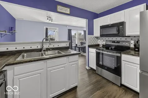 529 Overland Drive Greenwood IN 46143