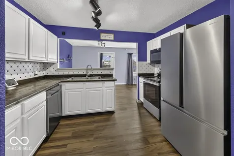 529 Overland Drive Greenwood IN 46143
