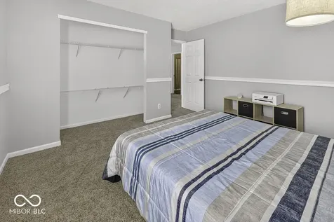 529 Overland Drive Greenwood IN 46143