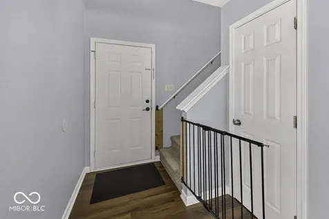 529 Overland Drive Greenwood IN 46143