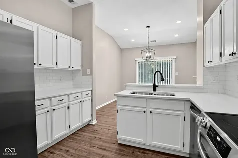 19215 Amber Way Noblesville IN 46060