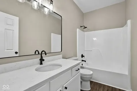 19215 Amber Way Noblesville IN 46060