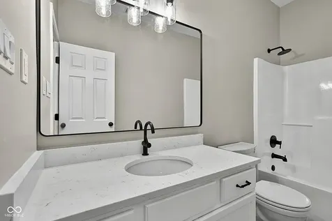 19215 Amber Way Noblesville IN 46060