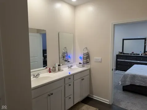 860 Saddlebrook Farms Boulevard Whiteland IN 46184