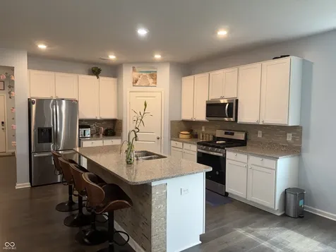 860 Saddlebrook Farms Boulevard Whiteland IN 46184