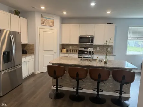 860 Saddlebrook Farms Boulevard Whiteland IN 46184