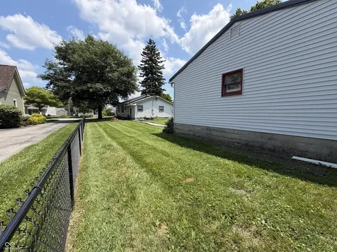 618 N State Street Greenfield IN 46140