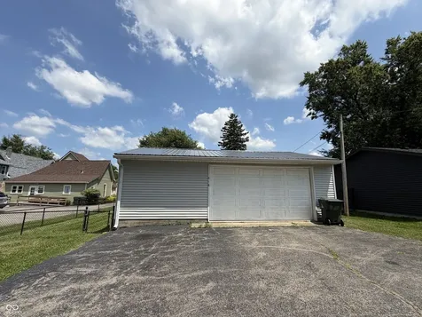 618 N State Street Greenfield IN 46140