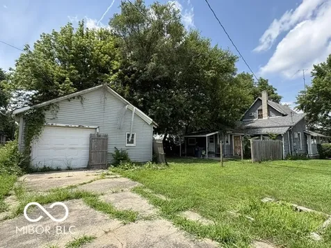 303 W 2nd Street Anderson IN 46016