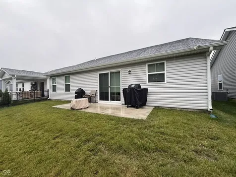 2748 Green Valley Drive Lebanon IN 46052