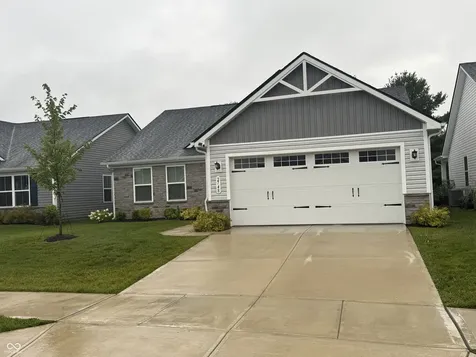 2748 Green Valley Drive Lebanon IN 46052