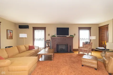 403 E North Street Greenfield IN 46140