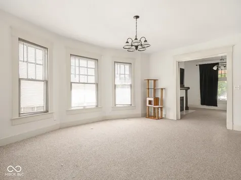 5864 E Washington Street Indianapolis IN 46219