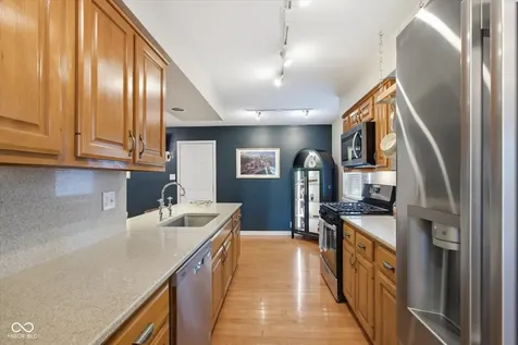 1033 Stockton Street Indianapolis IN 46260