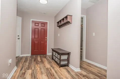 9105 Robey Meadows Lane Indianapolis IN 46234