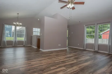 9105 Robey Meadows Lane Indianapolis IN 46234